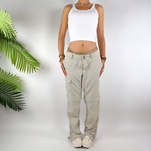 Vintage Y2K Columbia Khaki Low Rise Indie Gorpcore Convertible Cargo Pants / 6 - Picture 3 of 6
